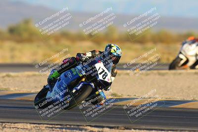 media/Nov-17-2024-CVMA (Sun) [[1fec520723]]/Race 18-Supersport Middleweight/